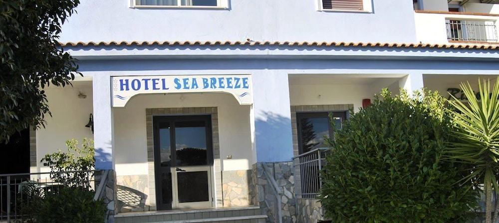 Hotel Sea Breeze Scalea Kültér fotó